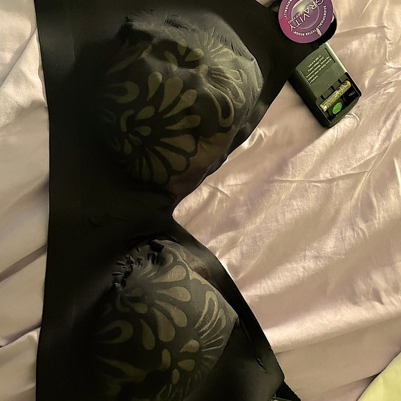 Brand new Bali bra 44DD - Picture 2 of 7